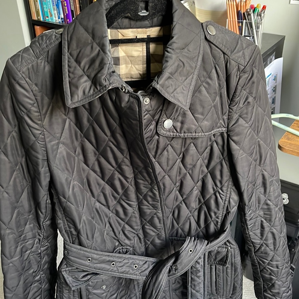 BURBERRY BRIT belted quilted trench - size large - excellent used condition